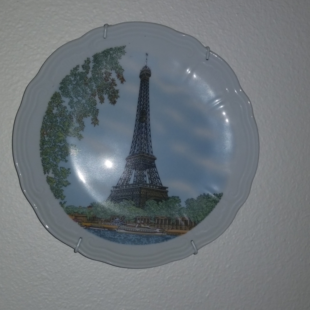 Paris Eiffel Tower China Souvenir Decor